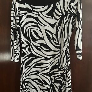 Zebra print fashion is still very much in style.  White/black house market